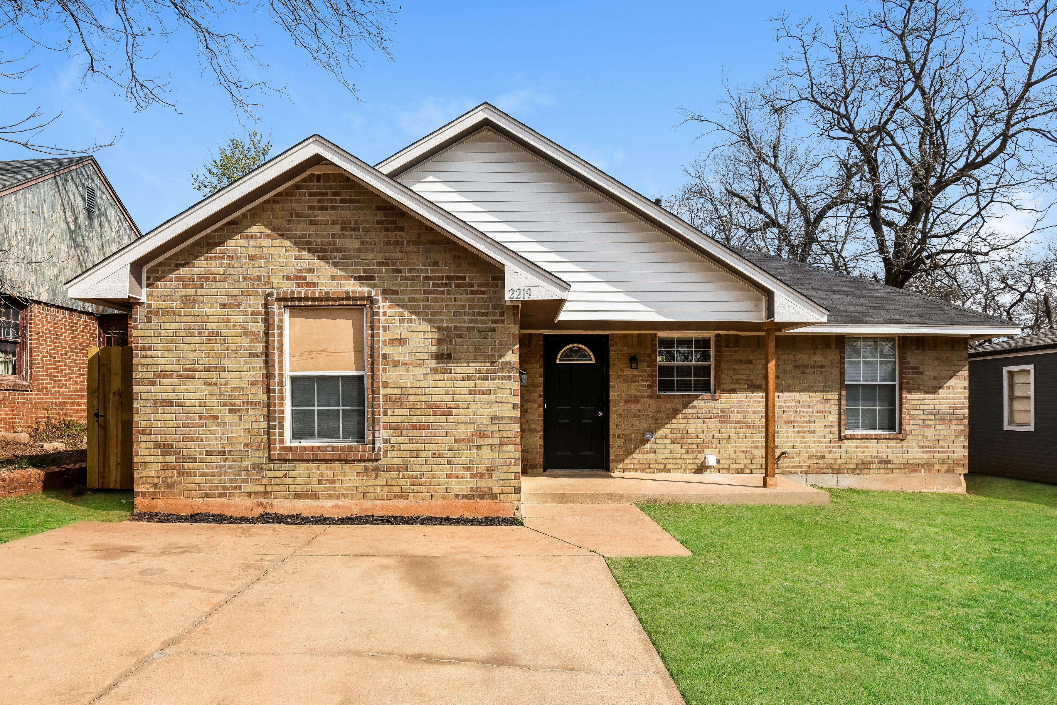 2219 NW 38TH ST OKLAHOMA CITY, OK 73112